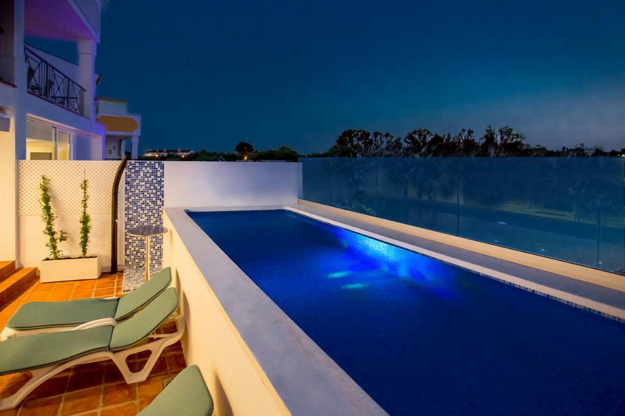 Luxury Apartments With Private Swimming Pool Marbella Buitenkant foto